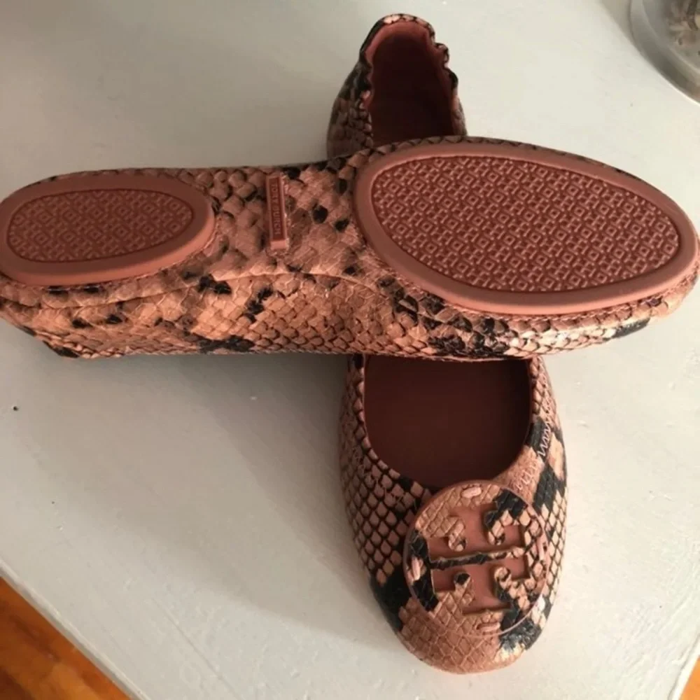 NEW! TORY BURCH MINNIE TRAVEL SNAKE PRINT BALLET FLATS
